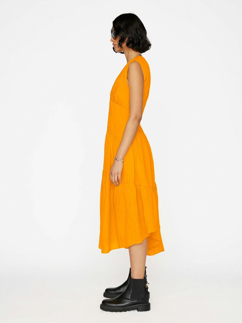 dress side view alt:fit1